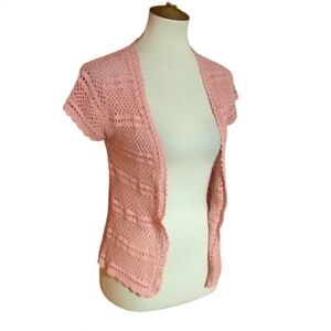 Vintage 90s pink crocheted cardi